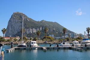 Blick auf Gibraltar von Marina